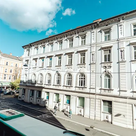 Lilians Modern In Historical Citycenter * Štýrský Hradec