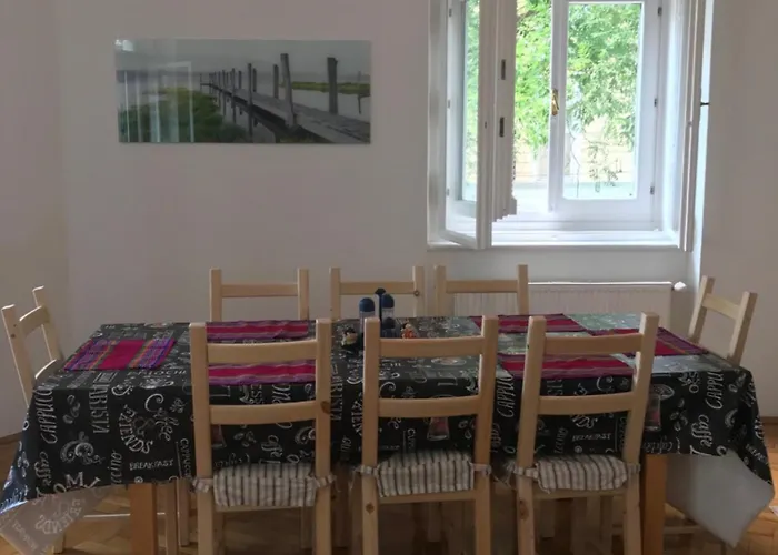 Apartment Lilians Modern In Historical Citycenter