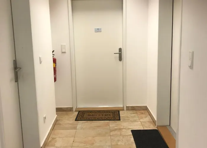 Apartment Lilians Modern In Historical Citycenter *