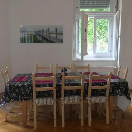 Apartman Lilians Modern In Historical Citycenter