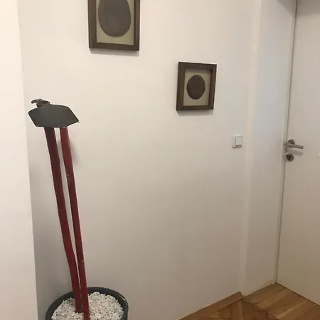 Apartman Lilians Modern In Historical Citycenter *