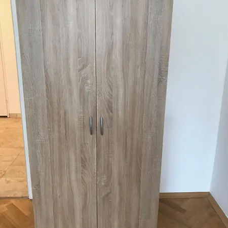 Lilians Modern In Historical Citycenter Apartman